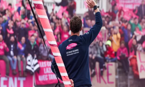 Émotion et ferveur au départ du 10ᵉ Vendée Globe