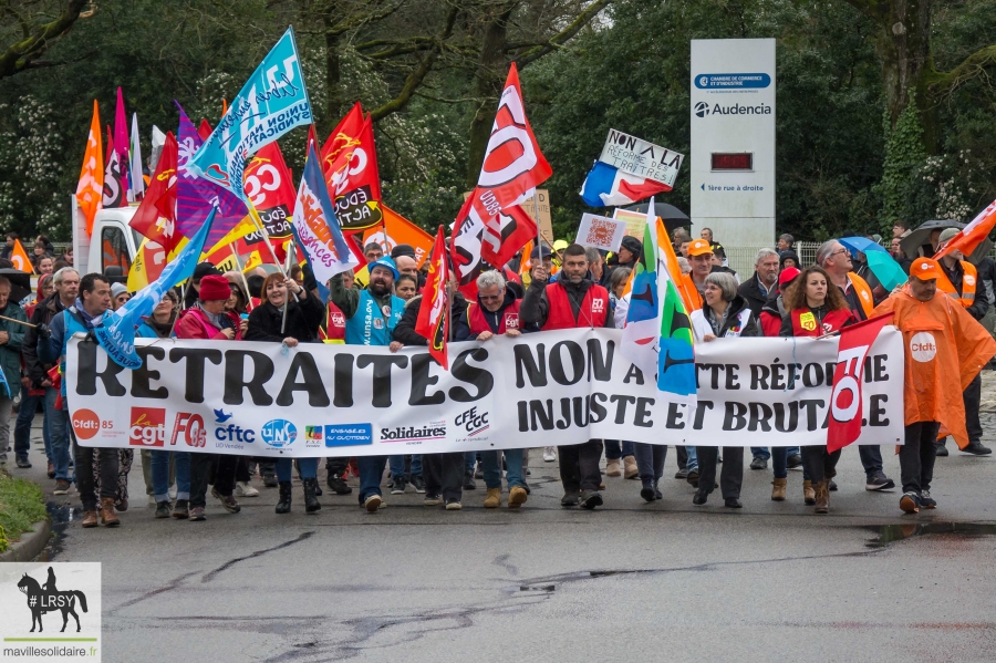 RETRAITE_MANIFESTATION_DU_JEUDI_23_MARS_2023_MAVILLESOLIDAIRE_La_Roche-sur-Yon-2