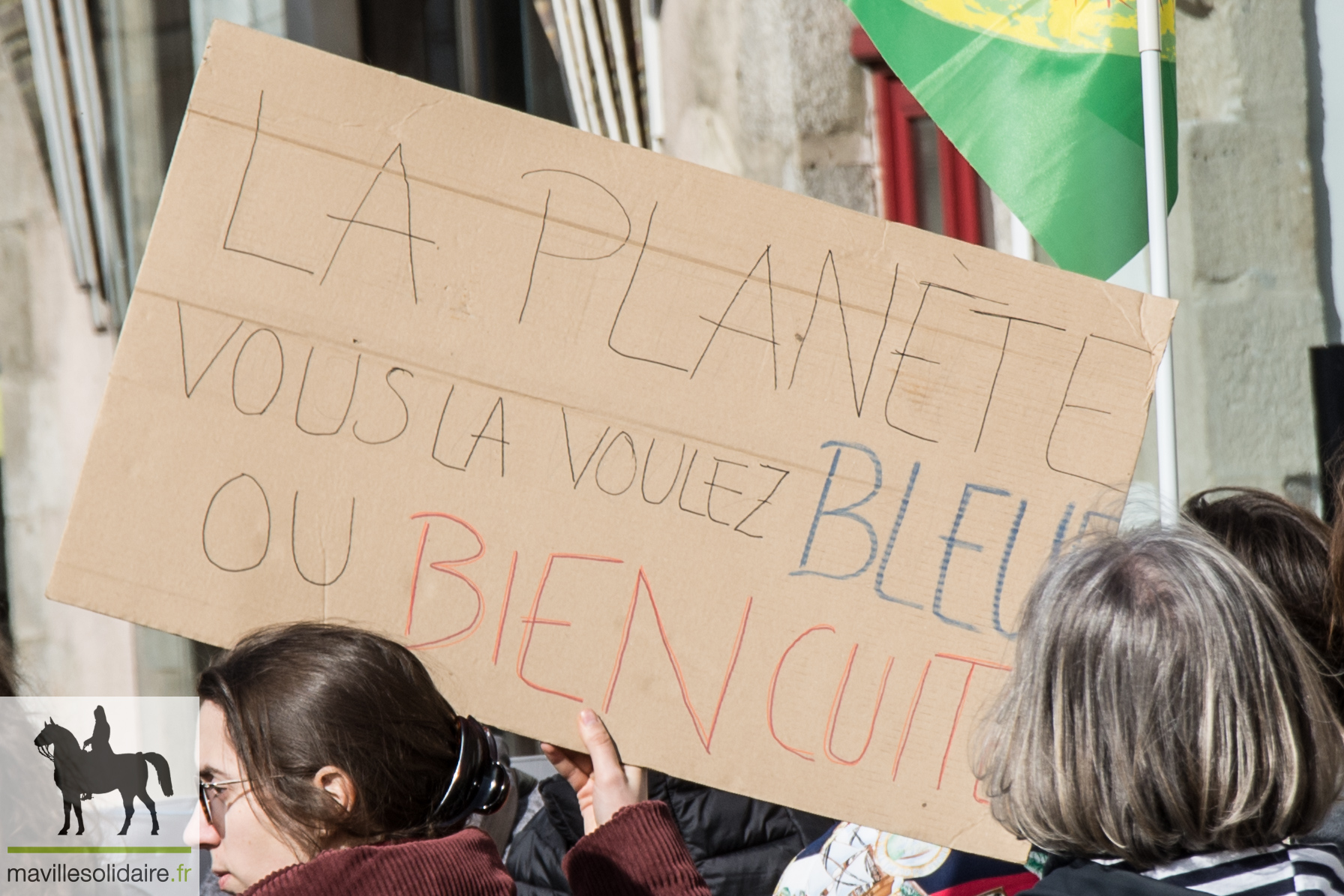 Climat 300 manifestants LA ROCHE SUR YON mavillesolidaire1 7166