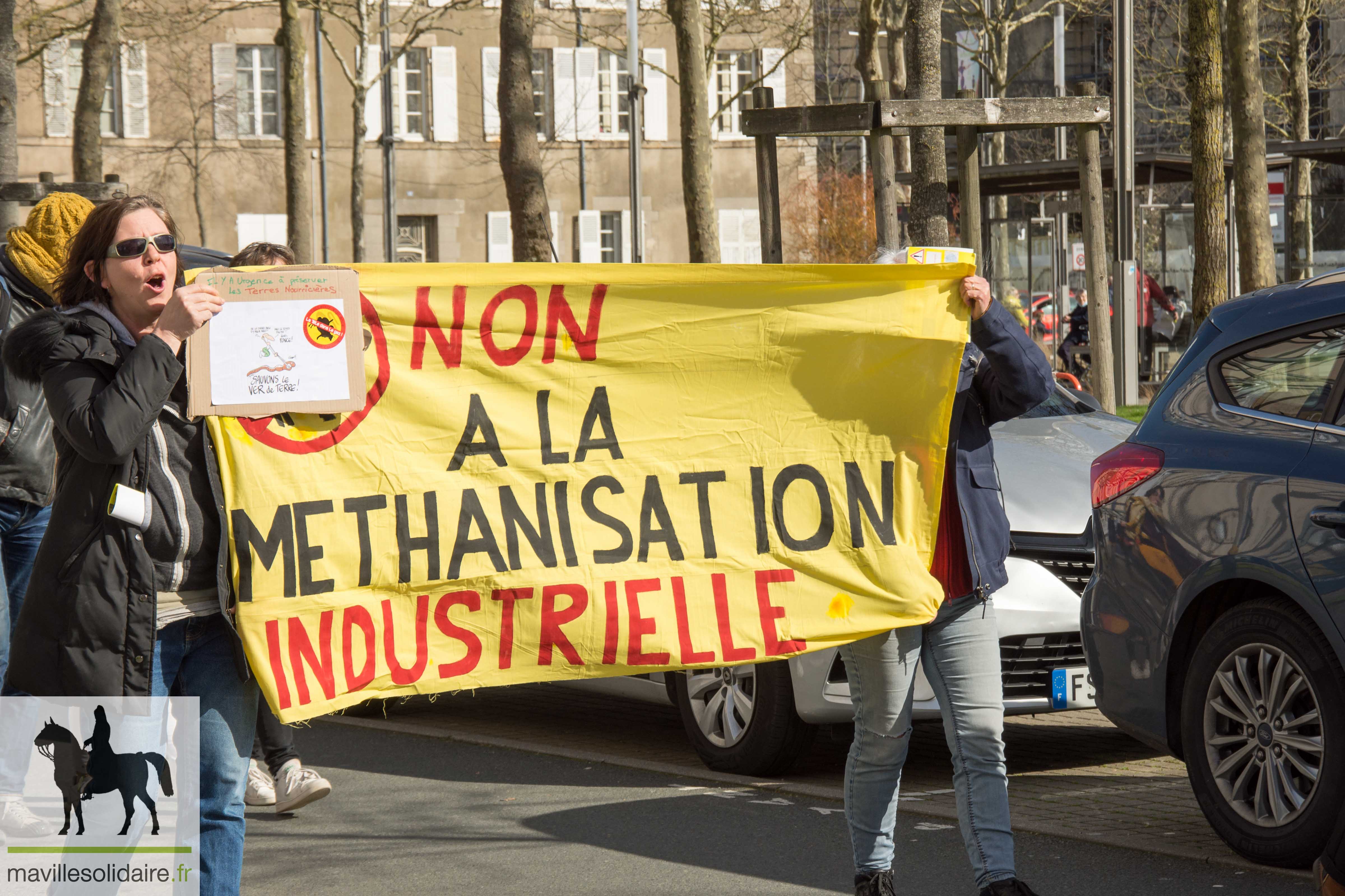 Climat 300 manifestants LA ROCHE SUR YON mavillesolidaire1 7186