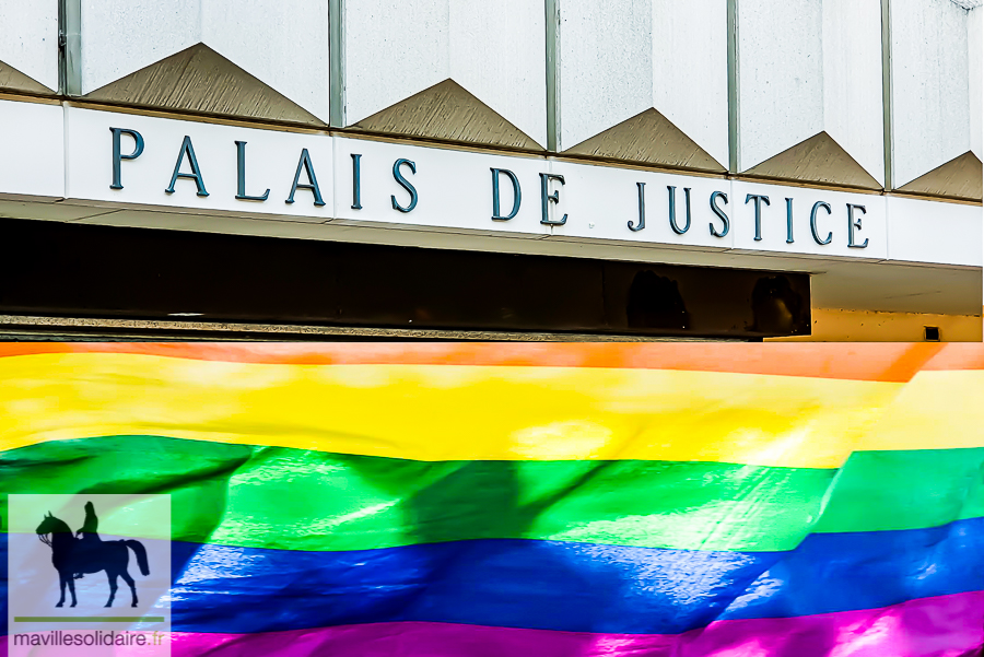 LGBT PALAIS DE JUSTICE 1 sur 1