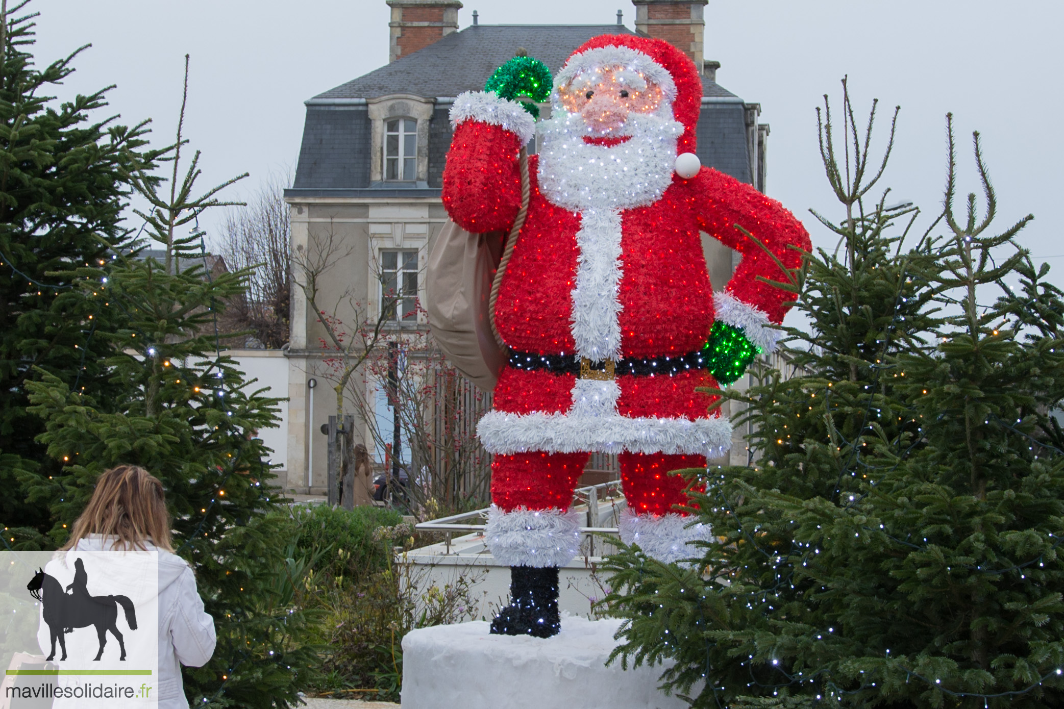 Noël en fête 2 La Roche sur Yon mavillesolidaire.fr 4