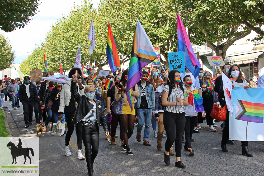 MARCHE DES FIERTES LA ROCHE SUR YON CENTRE LGBT VENDEE 24