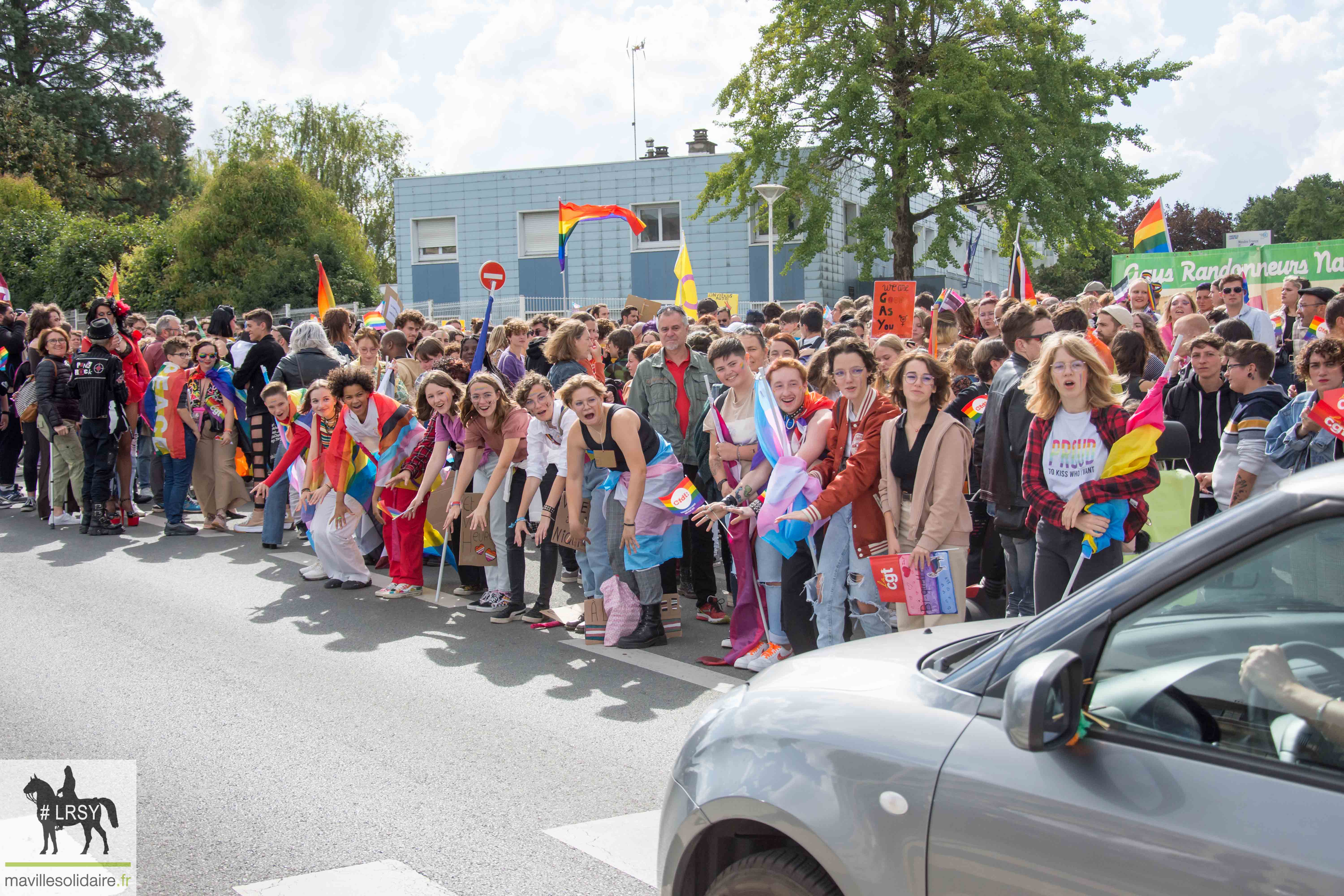 Marche des fierté LGBT LRSY mavillesolidaire.fr Vendée 13
