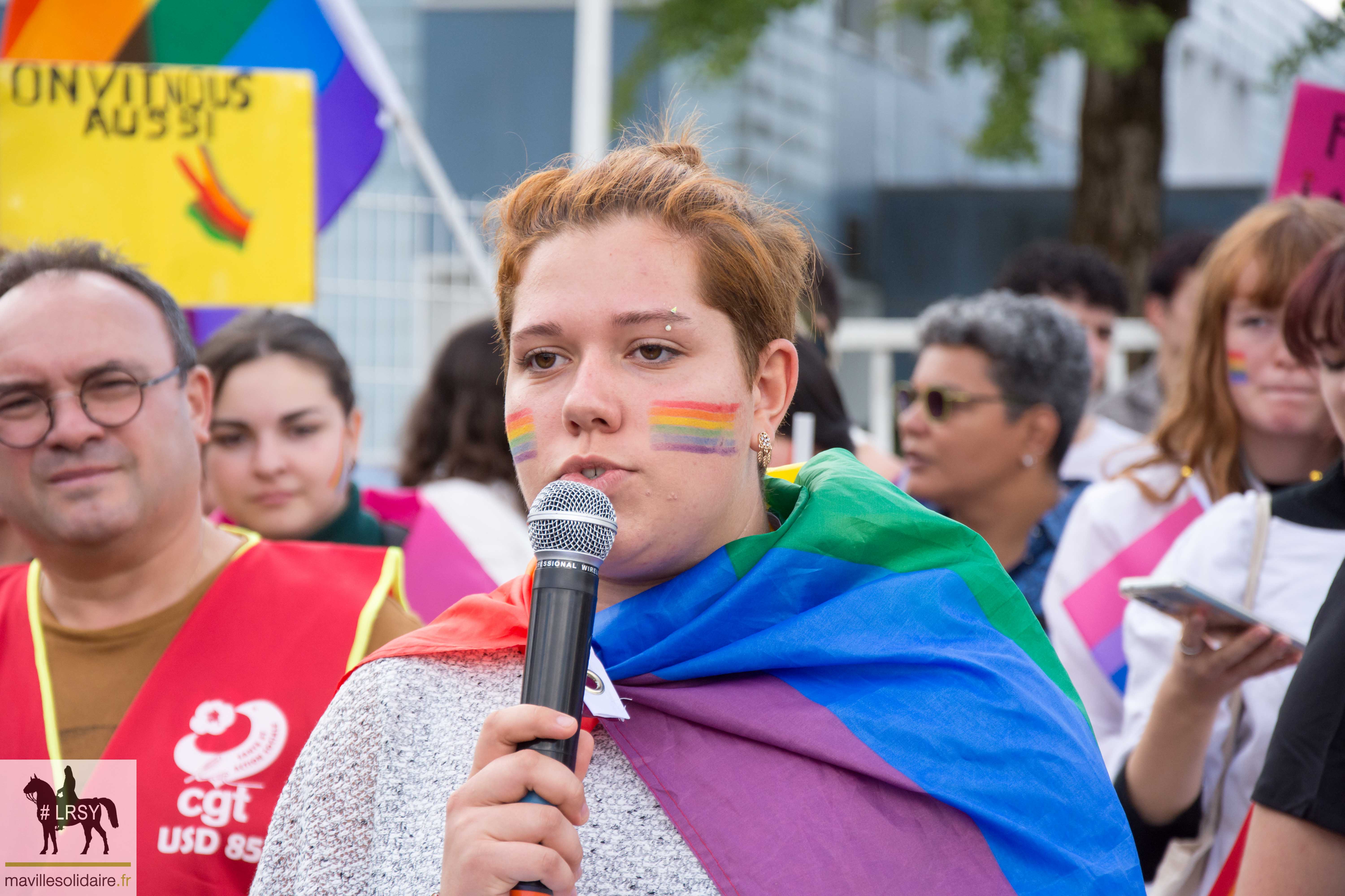 Marche des fierté LGBT LRSY mavillesolidaire.fr Vendée 9