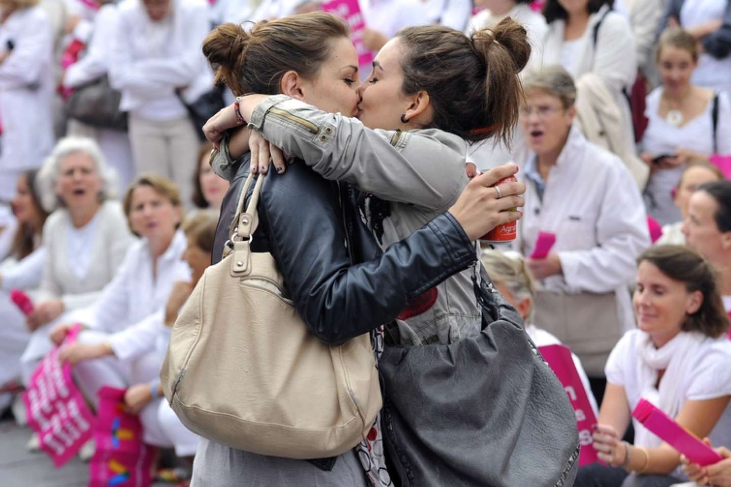 Le baiser de Marseille PHOTO GÉRARD JULIEN AFP
